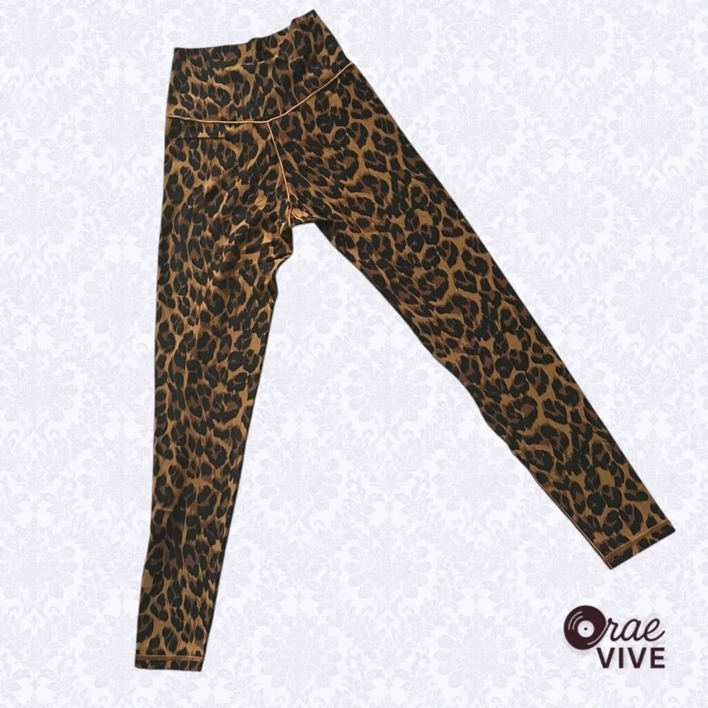 Aerie Real Me High Waisted Crossover Leopard Print Leggings [W/M] - Picture 2 of 4